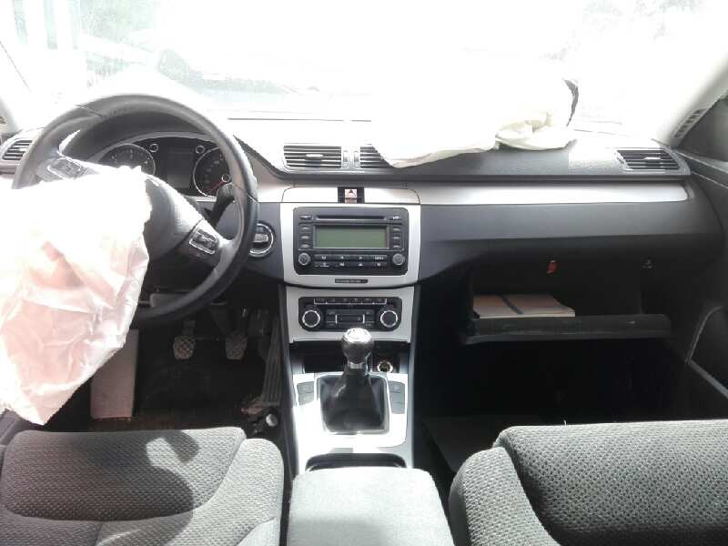 volkswagen passat berlina (3c2) del año 2010