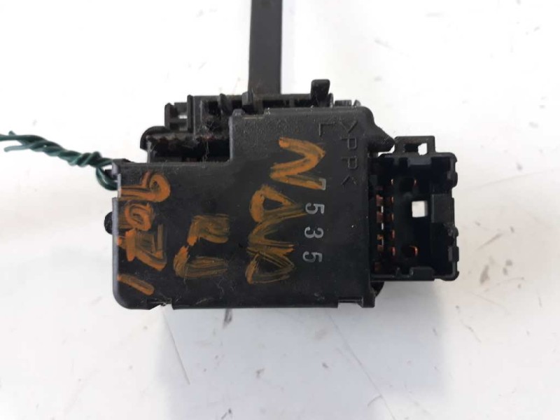 Recambio de mando limpia para nissan pick-up (d22) cabina doble challenge 4x4 referencia OEM IAM   