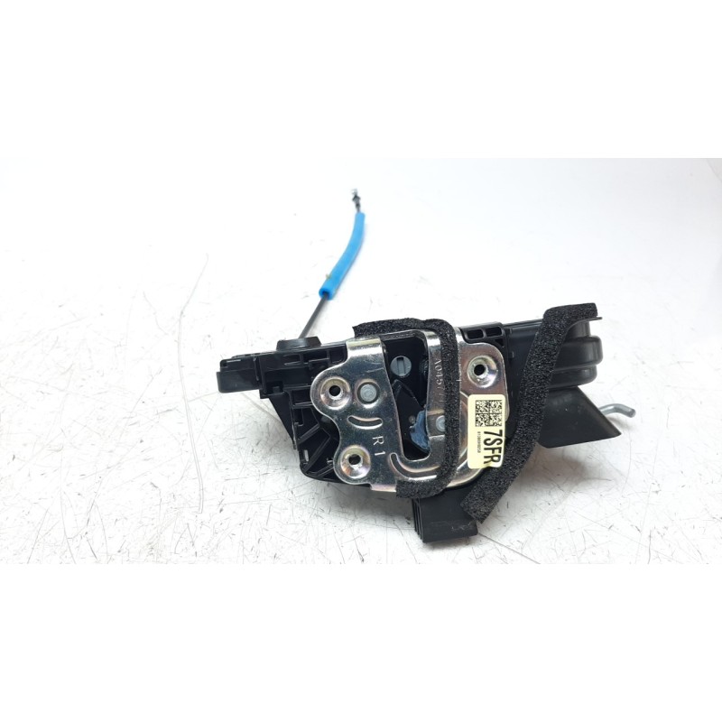 Recambio de cerradura puerta delantera derecha para kia stonic (ybcuv) 1.0 tgdi cat referencia OEM IAM 81320H8050  