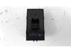 Recambio de mando elevalunas trasero derecho para opel insignia berlina selective referencia OEM IAM 13301888   2