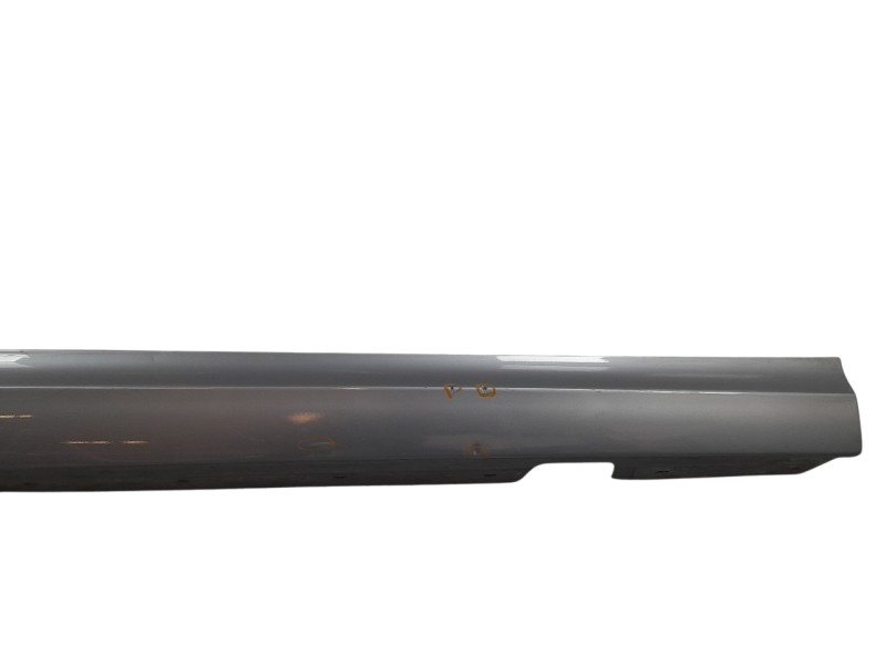 Recambio de estribos laterales para bmw serie 3 berlina (e90) 318d referencia OEM IAM 51777202652  