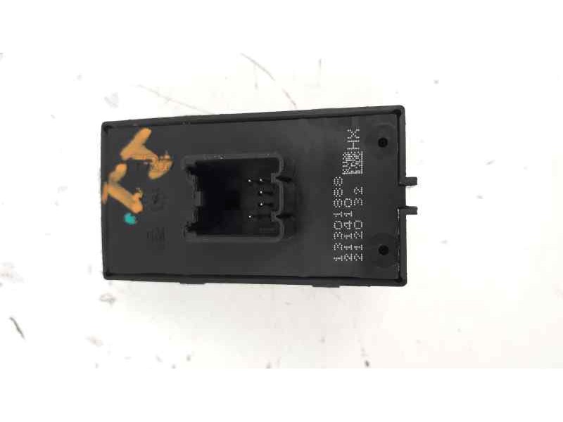 Recambio de mando elevalunas trasero izquierdo para opel insignia berlina selective referencia OEM IAM 13301888  