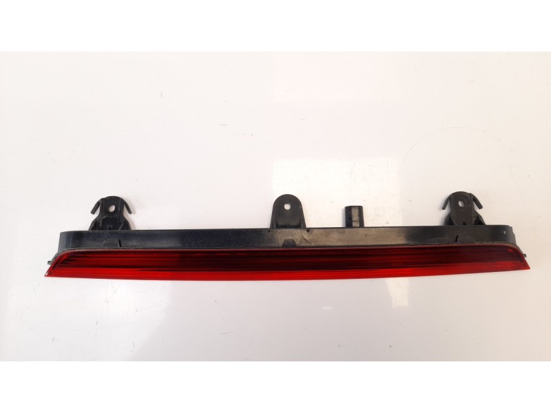 Recambio de luz central de freno para porsche cayenne (typ 92aa) 4.8 v8 cat referencia OEM IAM 4L0945097 2DA965096 