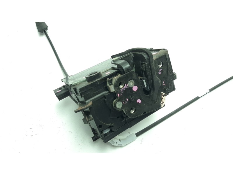 Recambio de cerradura puerta trasera derecha para citroen c4 picasso shine referencia OEM IAM 9826133680  