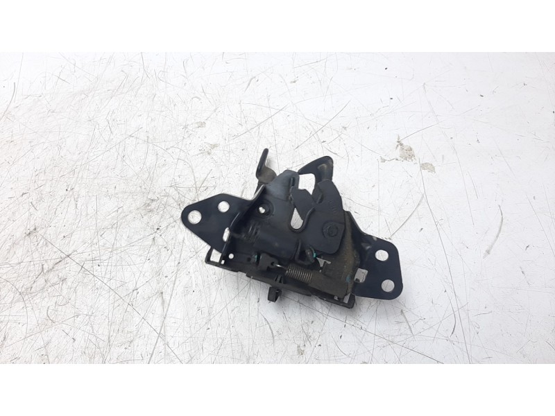 Recambio de cerradura capo para kia stonic (ybcuv) 1.0 tgdi cat referencia OEM IAM 81130H8400  