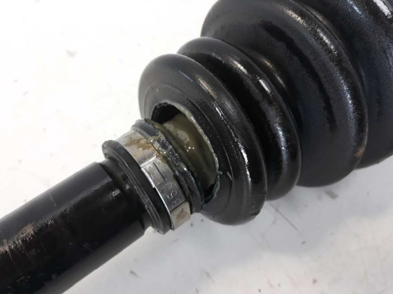 Recambio de transmision delantera izquierda para nissan pick-up (d22) cabina doble challenge 4x4 referencia OEM IAM 391002S660 N