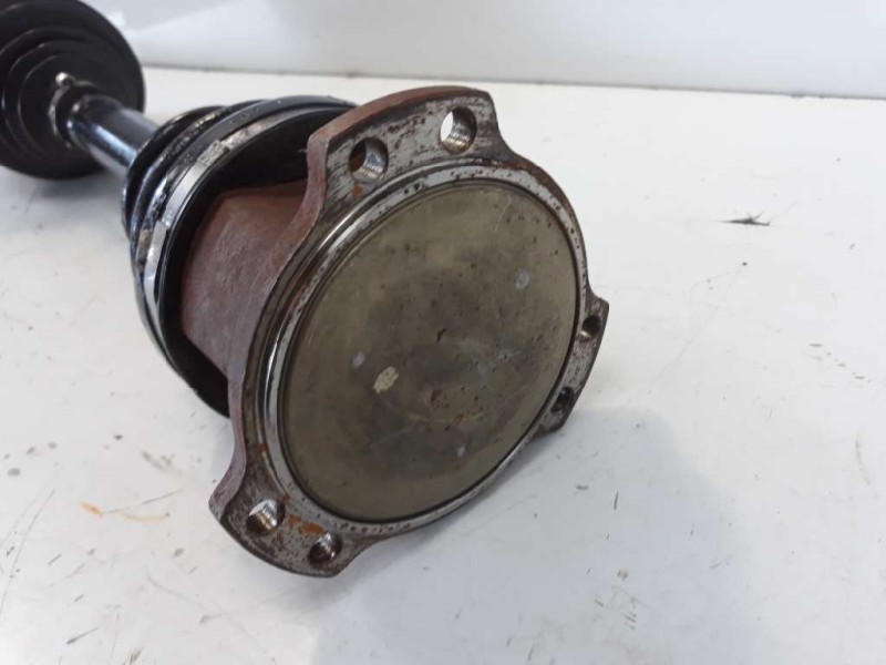 Recambio de transmision delantera izquierda para nissan pick-up (d22) cabina doble challenge 4x4 referencia OEM IAM 391002S660 N