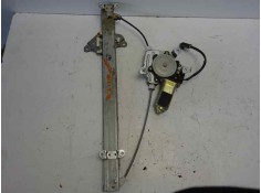 ELEVALUNAS TRASERO DERECHO 827302S721 