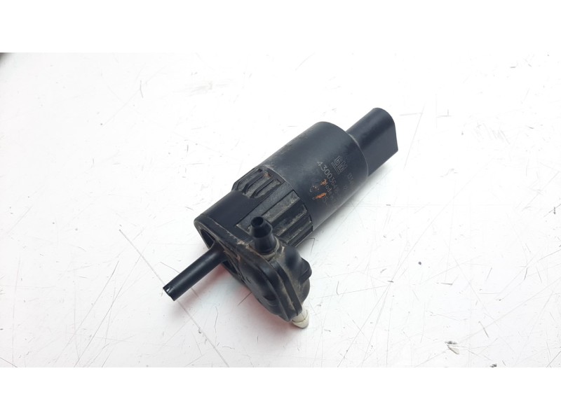 Recambio de bomba limpia para opel astra j lim. 1.7 16v cdti referencia OEM IAM 13349273  
