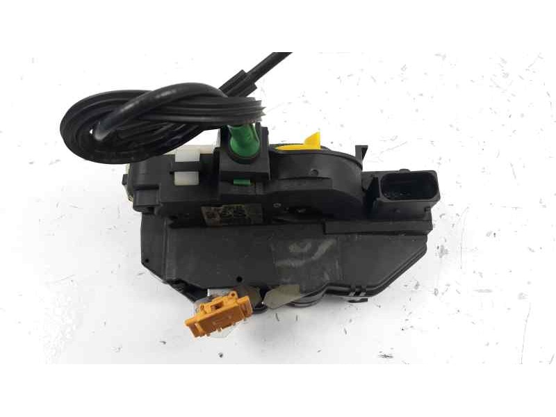 Recambio de cerradura puerta trasera izquierda para opel insignia berlina selective referencia OEM IAM 13579557 CRDOPE9557 EZCPL