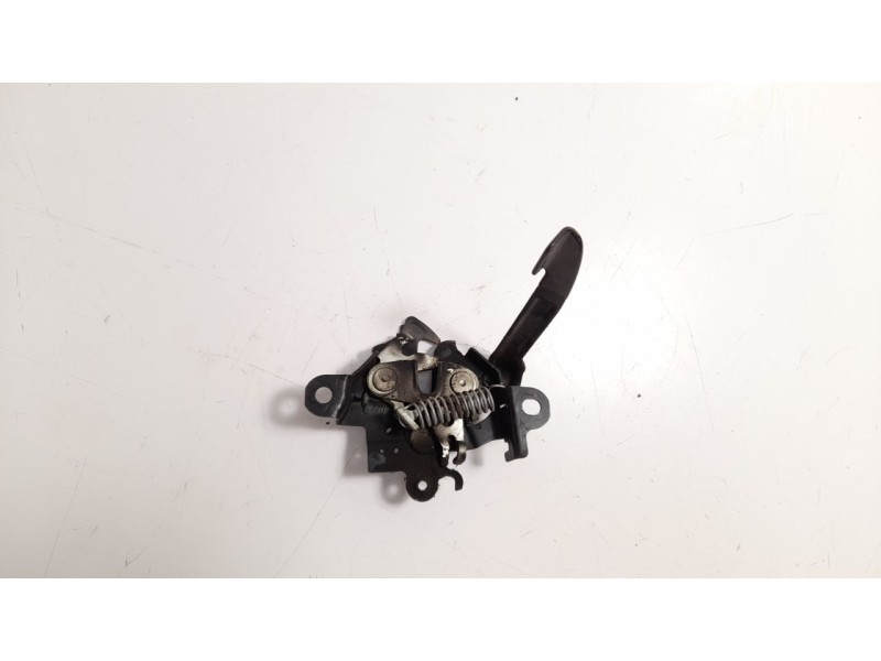 Recambio de cerradura capo para toyota yaris hsd active referencia OEM IAM   