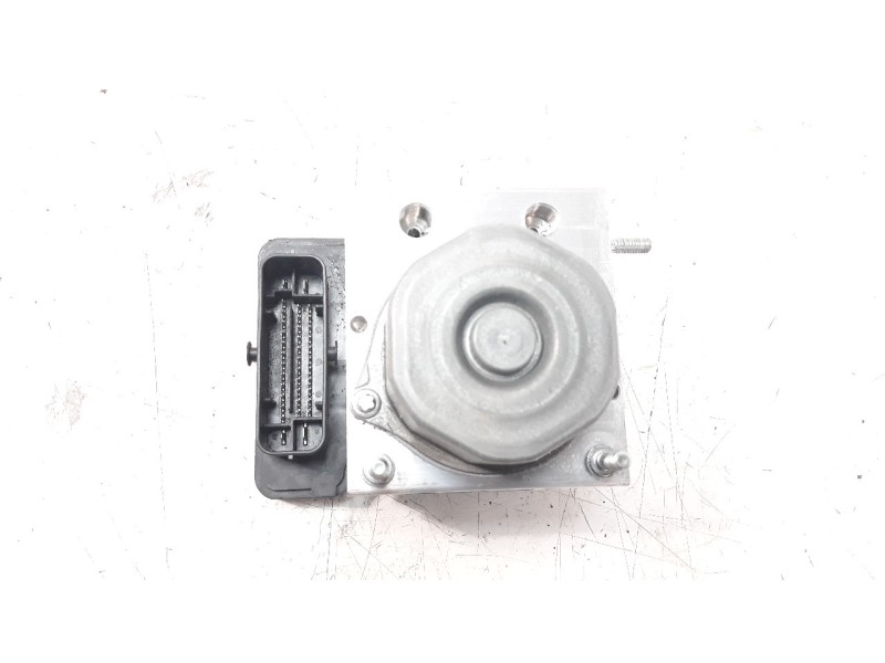 Recambio de abs para dacia sandero 0.9 tce cat referencia OEM IAM 476601250R  