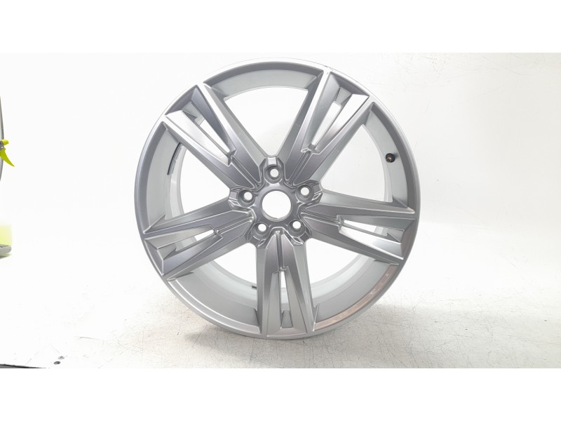 Recambio de llanta para seat ateca (khp) fr referencia OEM IAM 575601025G  