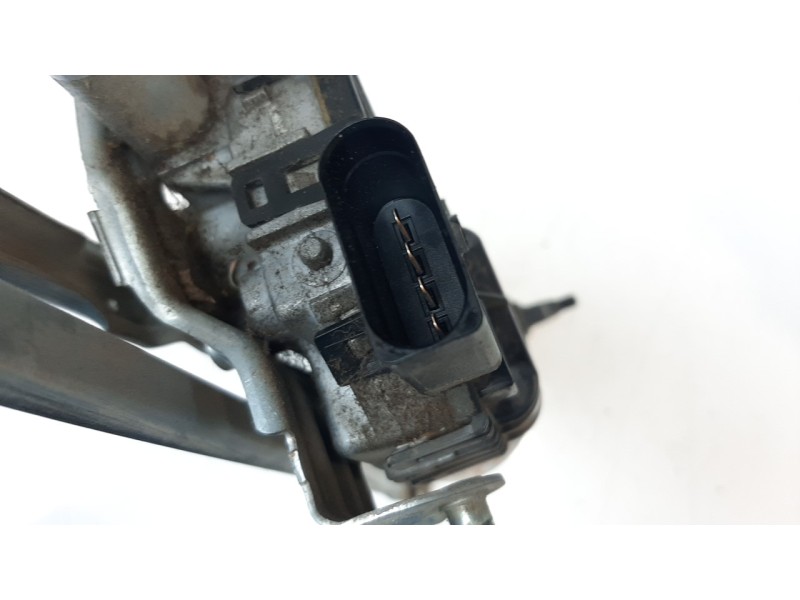 Recambio de motor limpia delantero para seat ibiza (6p1) 1.4 tdi referencia OEM IAM 6R1955023C 0390241566 6R1955119