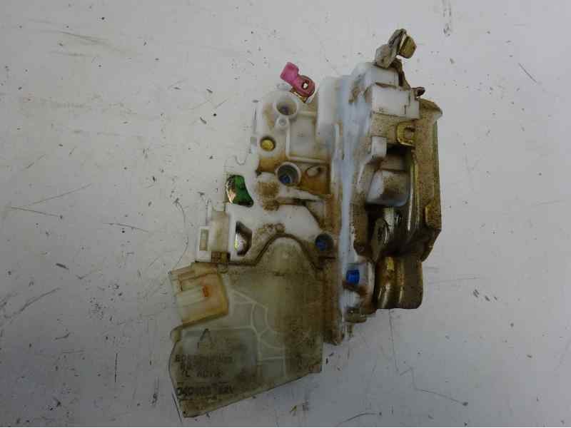 Recambio de cerradura puerta trasera izquierda para nissan pick-up (d22) cabina doble challenge 4x4 referencia OEM IAM 805525P00