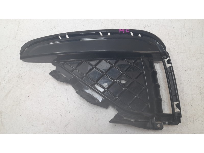 Recambio de moldura paragolpe delantera izquierda para renault arkana i (lcm_, ldn_) 1.3 tce 140 (ldn0) referencia OEM IAM 261A3