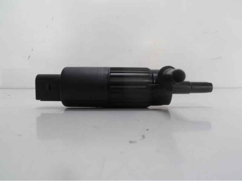 Recambio de bomba limpia para bmw x1 (e84) referencia OEM IAM 67637217792 190393 