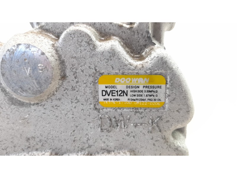 Recambio de compresor aire acondicionado para kia stonic (ybcuv) 1.0 tgdi cat referencia OEM IAM 97701H8400  