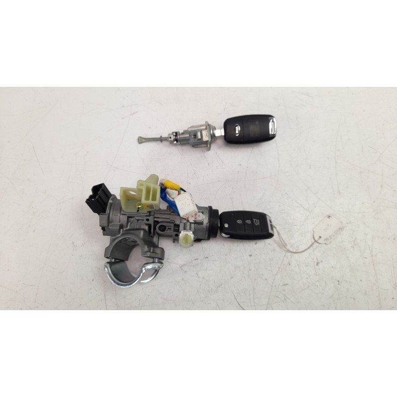 Recambio de conmutador de arranque para kia stonic (ybcuv) 1.0 tgdi cat referencia OEM IAM 81900H8C00  