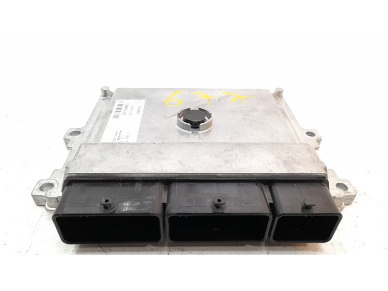 Recambio de centralita motor uce para dacia sandero 0.9 tce cat referencia OEM IAM 237105499R  
