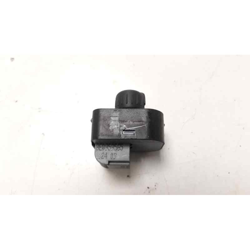 Recambio de mando retrovisor para audi a3 sportback (8p) 1.9 tdi ambition referencia OEM IAM 8E0959565 AUD30920 