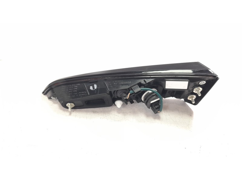 Recambio de piloto trasero izquierdo interior para toyota corolla (e21) hybrid style referencia OEM IAM 8159102770  