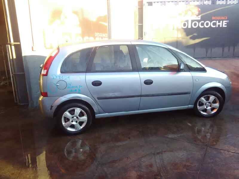 opel meriva del año 2004
