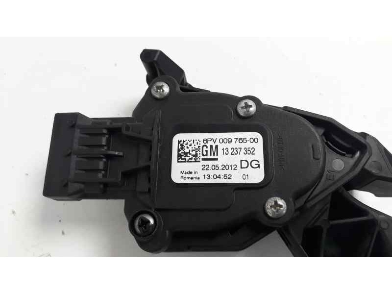 Recambio de potenciometro pedal para opel insignia berlina selective referencia OEM IAM 13237352 6PV009765 