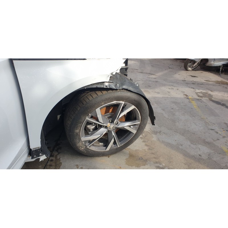 Recambio de pinza de freno delantera derecha para skoda enyaq iv coupé (5ac) 80 sportline referencia OEM IAM 1EA615124A  