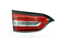 Recambio de piloto trasero izquierdo interior para jeep cherokee limited 4wd referencia OEM IAM 68330345AA  