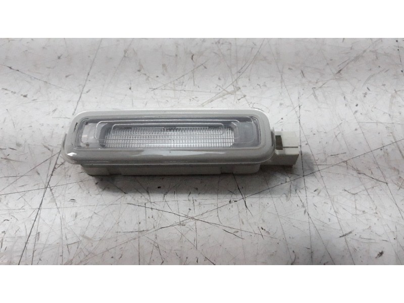 Recambio de luz interior para audi q2 (gab) 1.0 tfsi referencia OEM IAM 4M0947105  