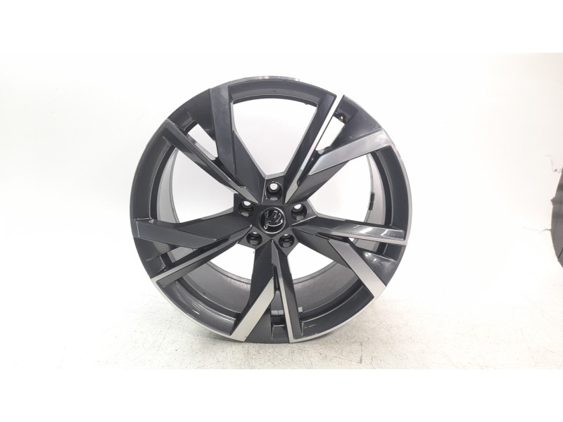 Recambio de llanta para skoda enyaq iv coupé (5ac) 80 sportline referencia OEM IAM 5LA601025BK  