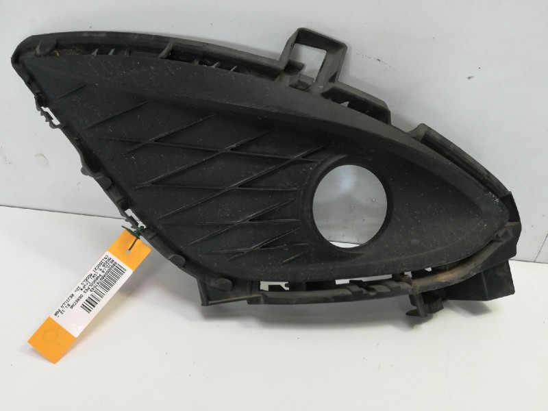 Recambio de rejilla paragolpes derecha para mazda 5 (cw) iruka referencia OEM IAM C51350C11 108603315 