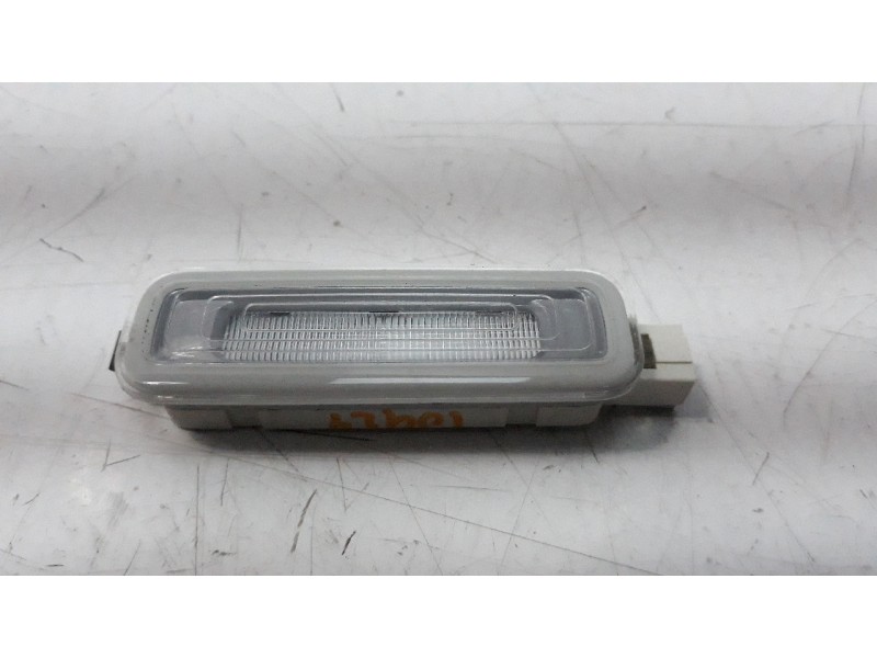 Recambio de luz interior para audi q2 (gab) 1.0 tfsi referencia OEM IAM 4M0947105  