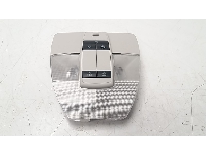 Recambio de luz interior para mercedes-benz clase b (w245) 2.0 cdi cat referencia OEM IAM A1698208401  