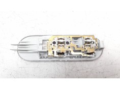 Recambio de luz interior para dacia sandero 0.9 tce cat referencia OEM IAM 8200073231   2