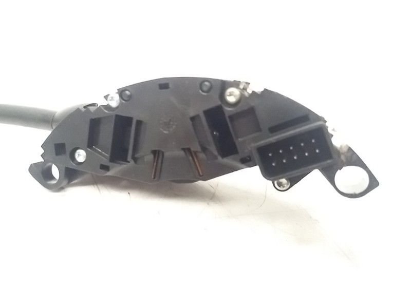 Recambio de mando volante para mercedes-benz clase b (w245) 2.0 cdi cat referencia OEM IAM A1695450004  