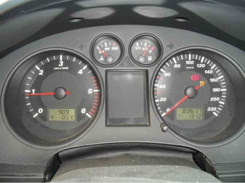 seat ibiza (6l1) del año 2002