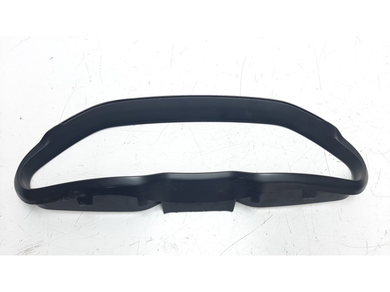 Recambio de moldura para peugeot 208 1.2 12v e-thp referencia OEM IAM 9673859177  