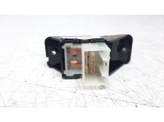 Recambio de mando elevalunas trasero derecho para kia stonic (ybcuv) 1.0 tgdi cat referencia OEM IAM 4D65251000   2