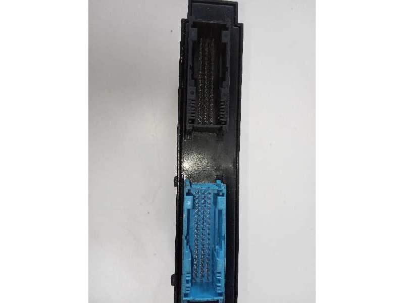 Recambio de centralita check control para bmw serie 1 berlina (e81/e87) 120d referencia OEM IAM 696459601  