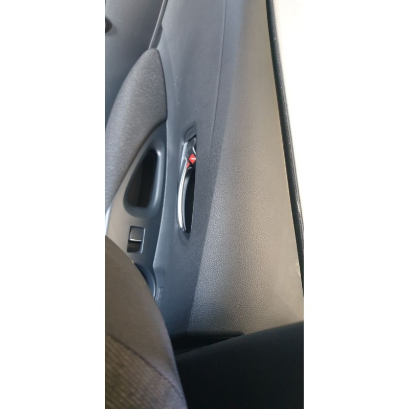 Recambio de mando elevalunas trasero izquierdo para toyota corolla (e21) hybrid style referencia OEM IAM 8481002250  