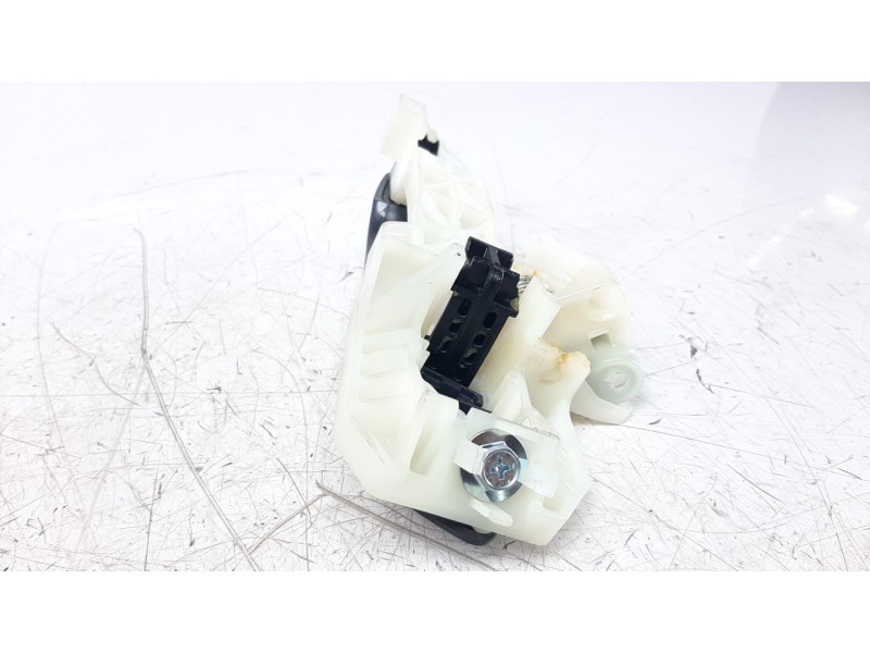 Recambio de maneta exterior delantera derecha para kia stonic (ybcuv) 1.0 tgdi cat referencia OEM IAM 82661H805000  