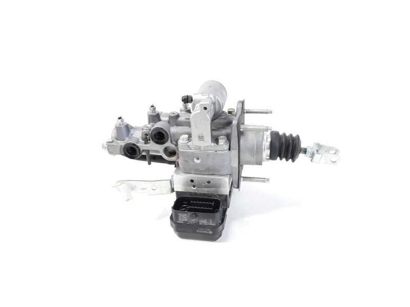 Recambio de bomba freno para toyota c-hr hybrid advance referencia OEM IAM 4721010040 A17L152053 