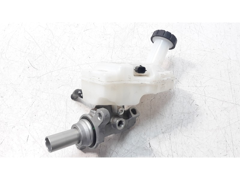 Recambio de bomba freno para nissan juke (f16) 1.0 12v cat referencia OEM IAM 460912998R  