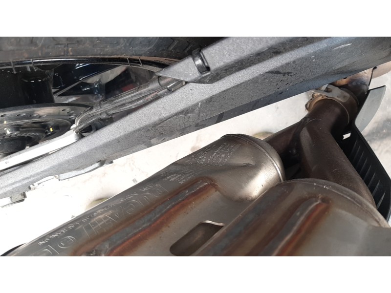 Recambio de silenciador trasero para ducati monster 937 moster 937 referencia OEM IAM 57315072C  