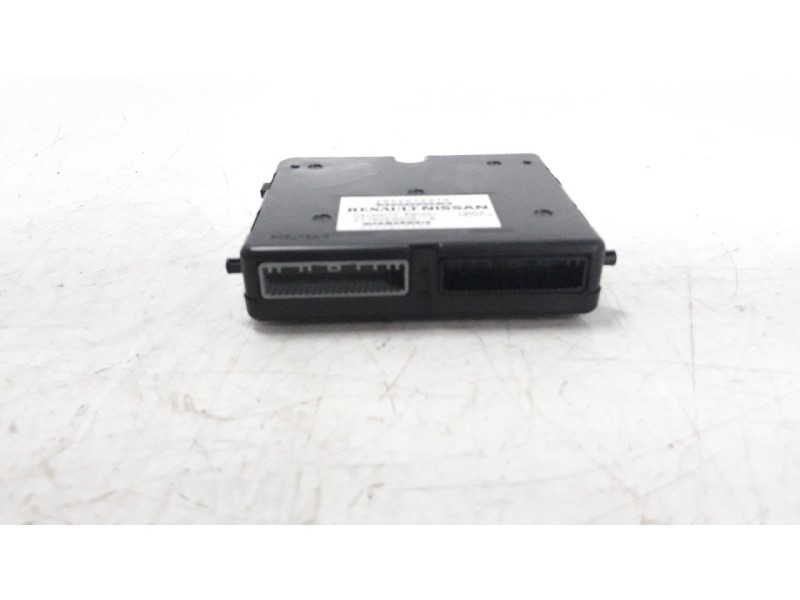 Recambio de centralita aire acondicionado para renault captur 0.9 energy referencia OEM IAM 285257297R  