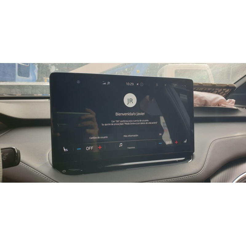 Recambio de pantalla multifuncion para skoda enyaq iv coupé (5ac) 80 sportline referencia OEM IAM 5LA919606A  
