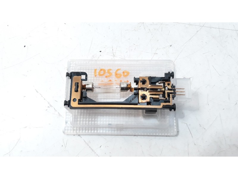 Recambio de luz interior para opel mokka 1.7 16v cdti referencia OEM IAM 84633XX  