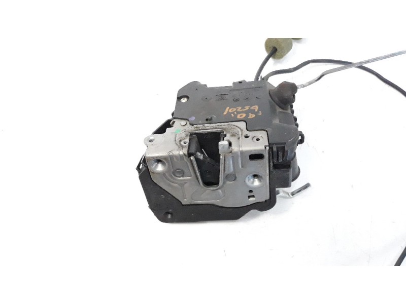 Recambio de cerradura puerta delantera derecha para mercedes-benz clase cls (w219) 320 cdi (219.322) referencia OEM IAM 21972004